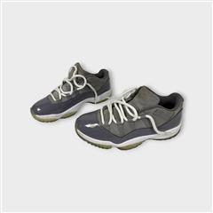 Jordan 11 Retro Low Cool Grey 2018 528895-003 Size 10